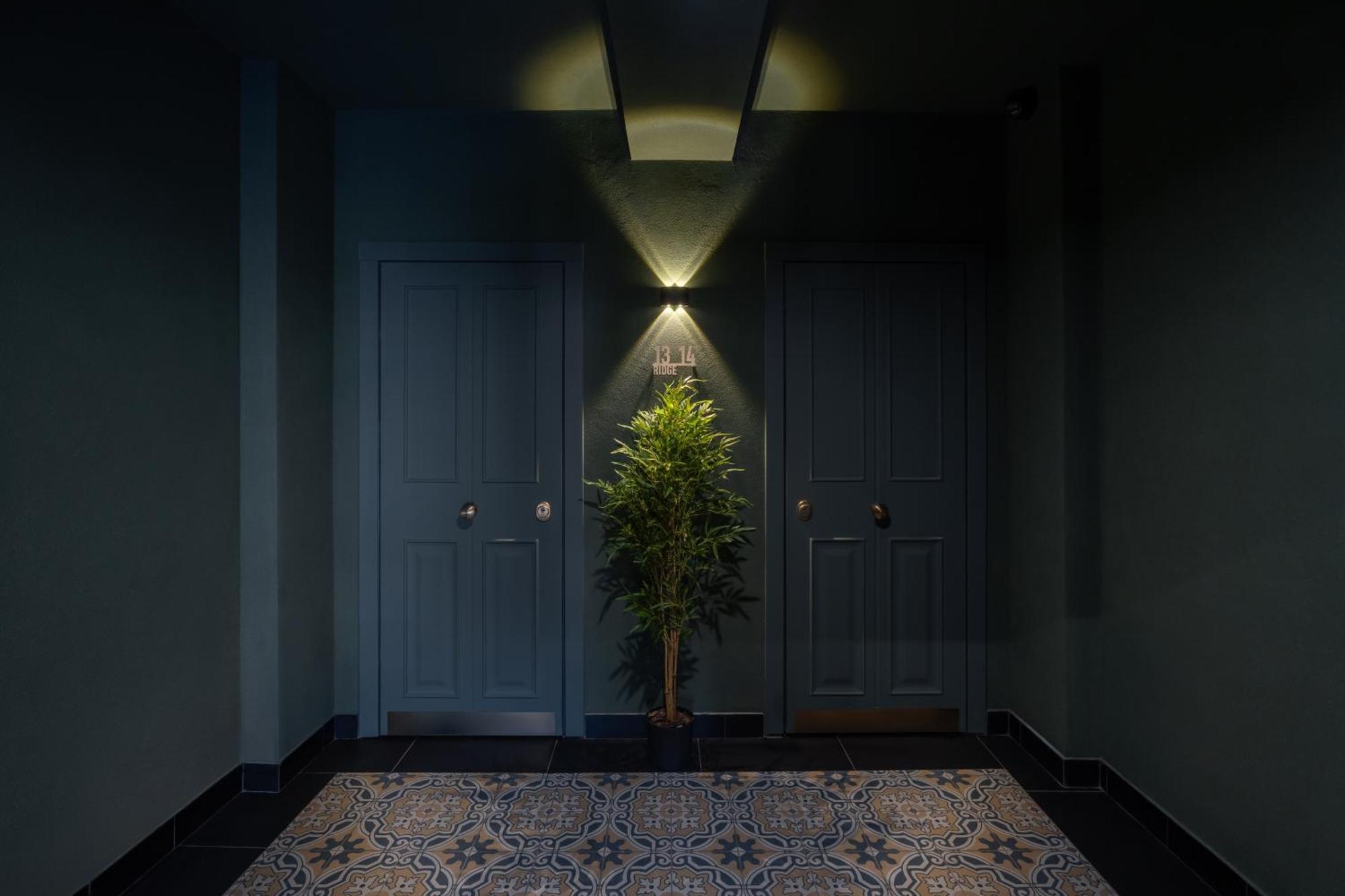 Apartment Ridge